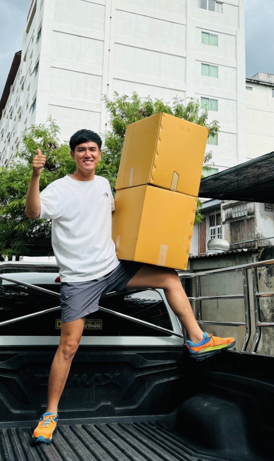代表の土佐さん